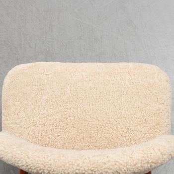 A 1950's pair of 'TeVe' easy chairs by Alf Svensson.