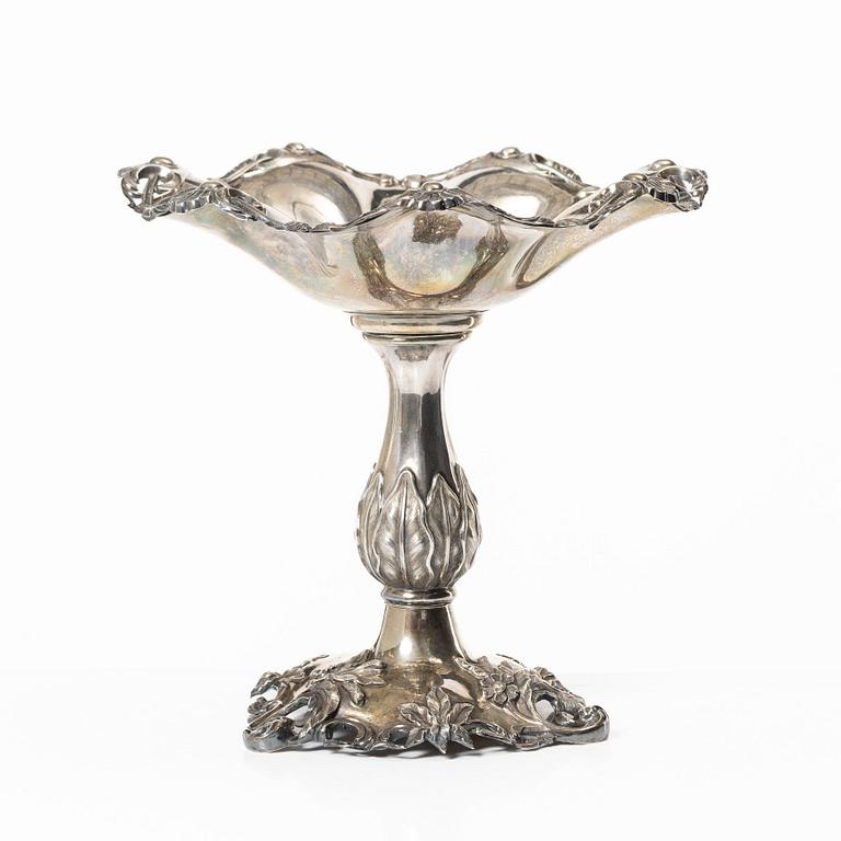 Gustaf Möllenborg, Feron, bowl on foot, silver, Stockholm, 1986.