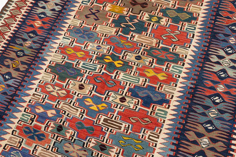 Rug, semi-antique, Kelim, approx. 170 x 122 cm.