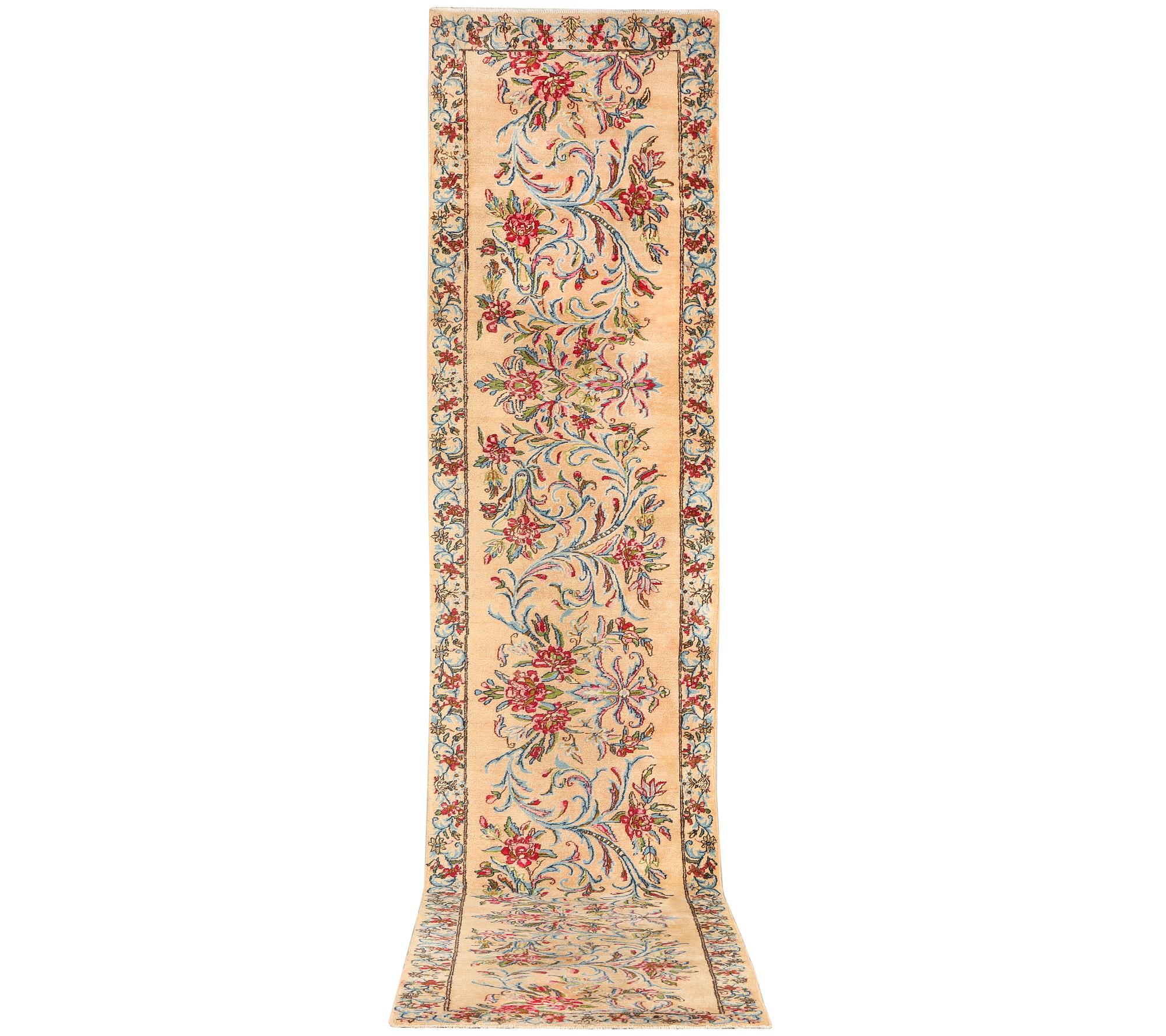 A Royal Keshan runner, c. 459 x 91 cm.