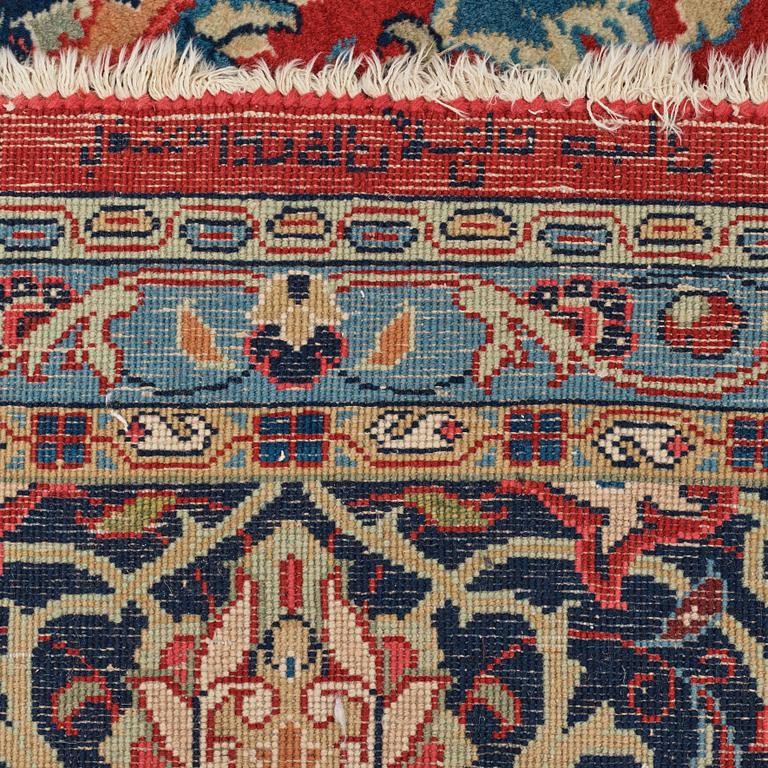 A carpet, a semi-antique/an old Persian, probably a Qazvin, ca 345-349 x 251,5-253 cm.