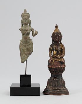 TARA samt BUDDHA, brons. Taran från Khmer-perioden, 1200-tal. Buddhan, Burma ca 1800.