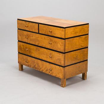 A 1930s chest of drawers.