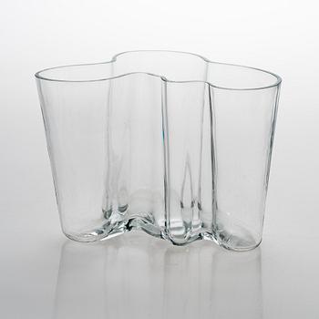 Alvar Aalto, vas, modell 3030 signerad Alvar Aalto 3030.