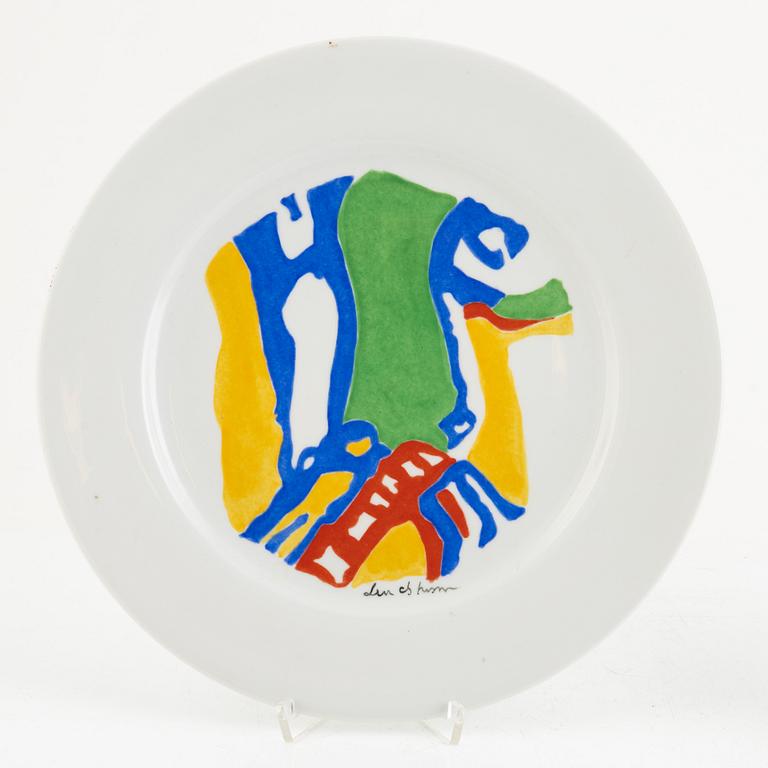 Bengt Lindström, two porcelain plates from Limoges, France, lim. ed. /30.