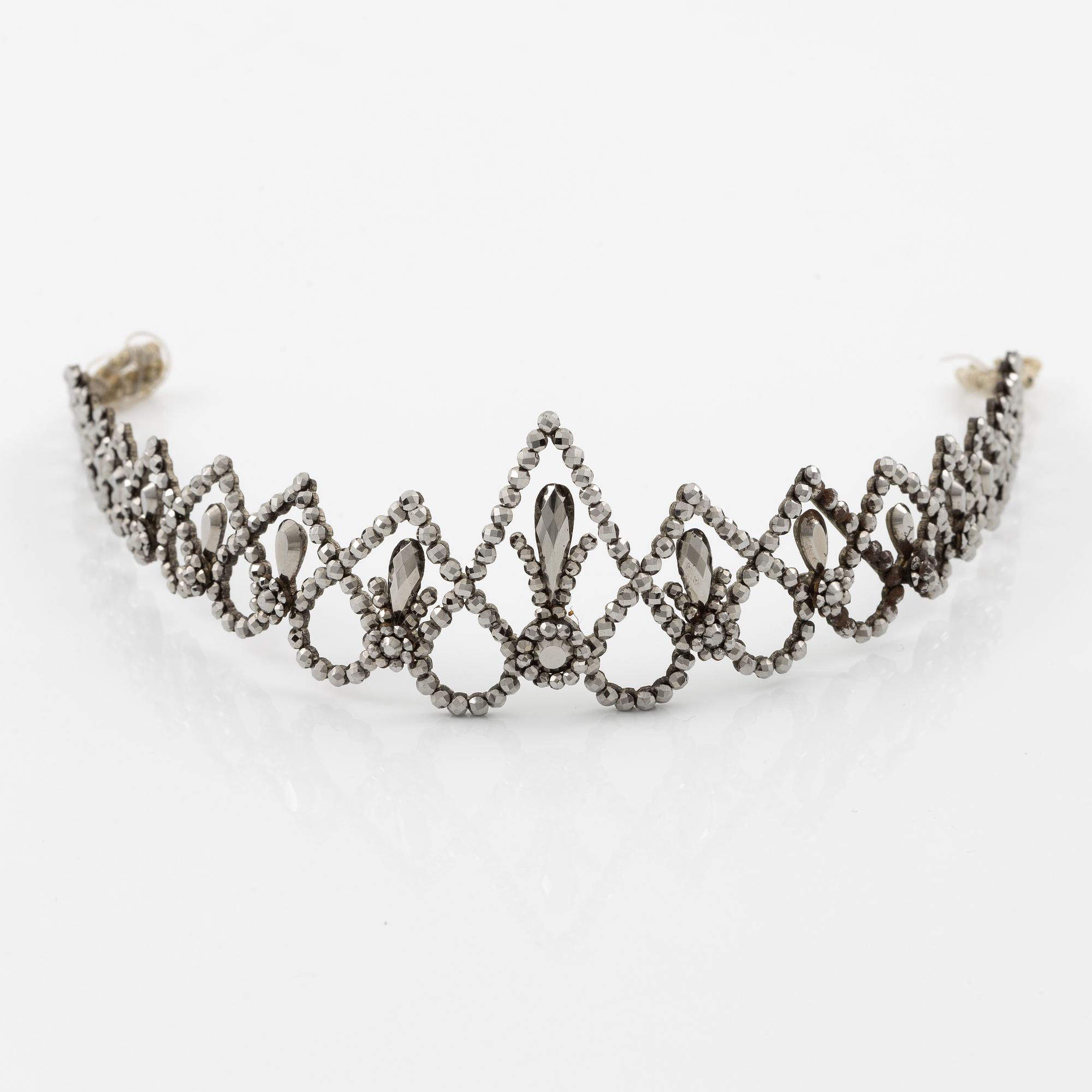 Tiara, silverwork, 19th century.