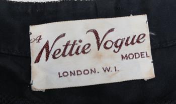 KLÄNNING, Nettie Vogue, London.