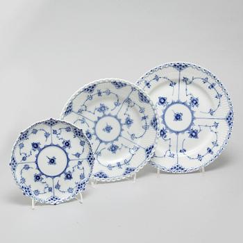 64 pieces of porcelain tableware from Royal Copenhagen, model "Musselmalet", 20th century.