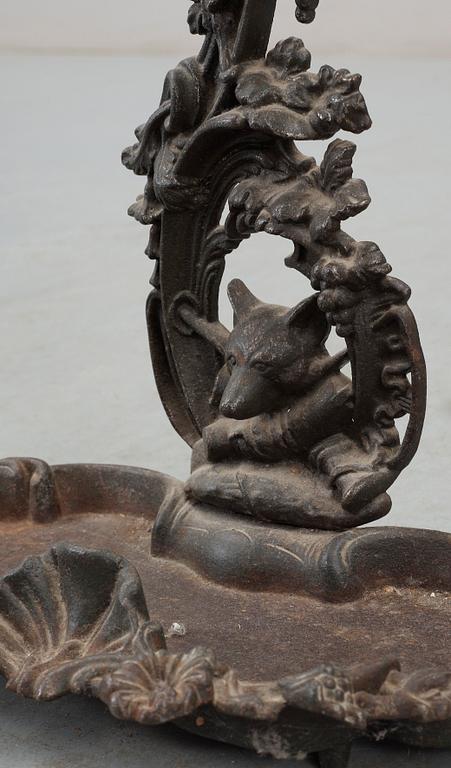 PARAPLYSTÄLL, gjutjärn. 1900-talets början.