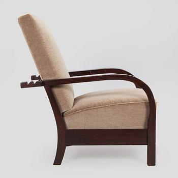 Einari Kyöstilä, a "Mainio" armchair for Asko, 1930s-40s.