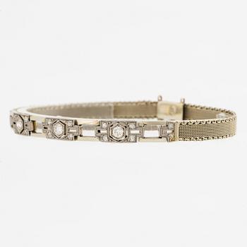 Arm bracelet, 18K white gold with brilliant-cut diamonds, old cut and octagonal-cut diamonds.
