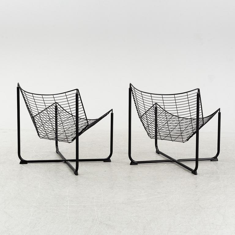 Niels Gammelgaard, fåtöljer, ett par, samt bord, "Järpen / Råane", Ikea. 1980-tal-2000-tal.
