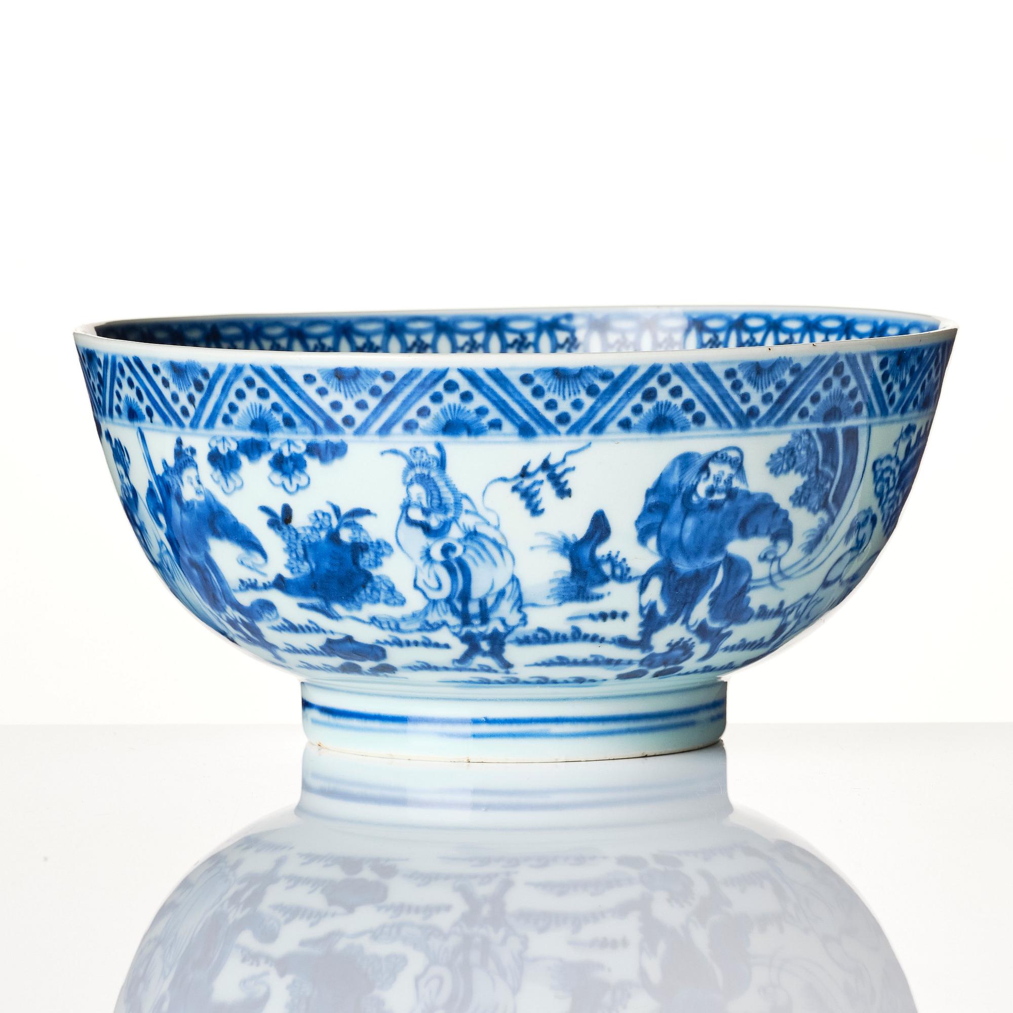 Skål, porslin. Qingdynastin, 1700-tal.