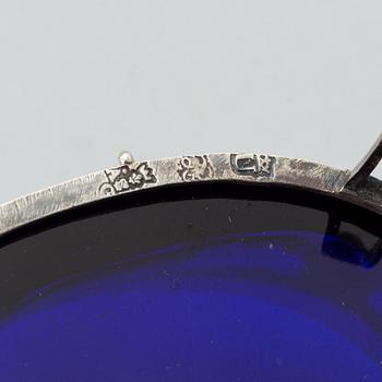 Andre-Alexandre Guignard, saltkar, ett par, silver, Paris 1783.