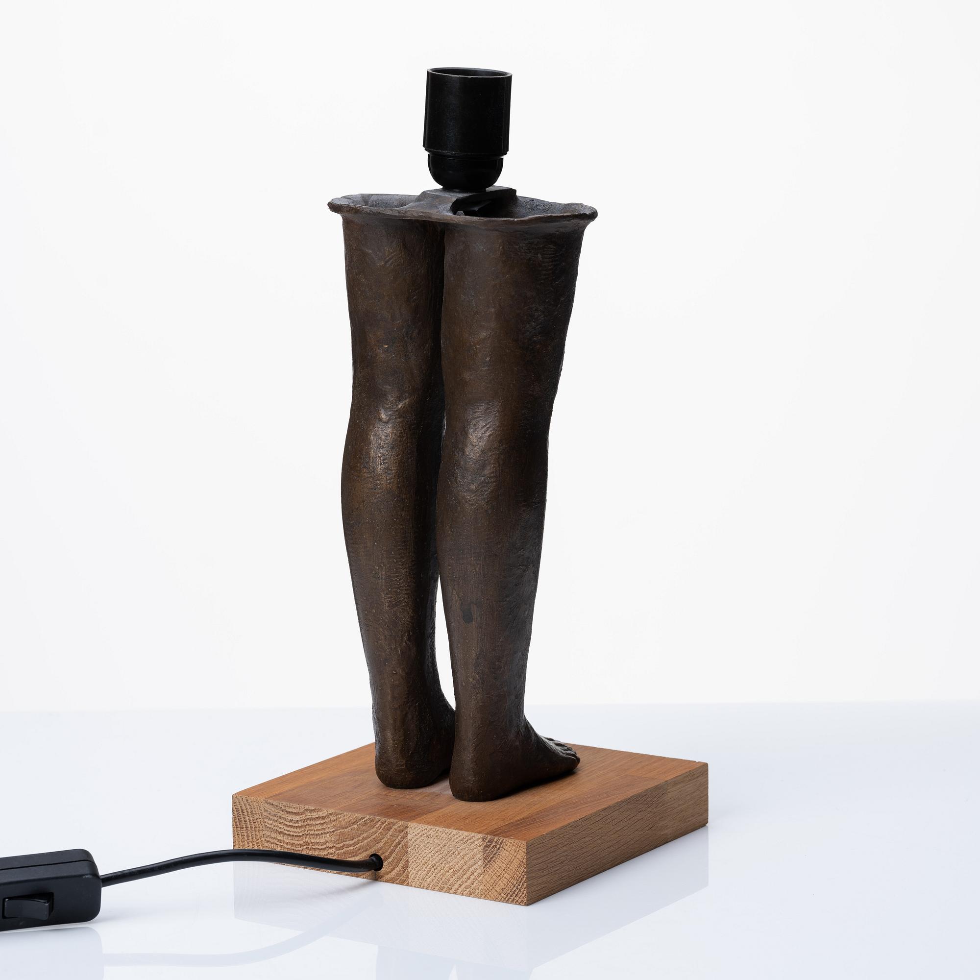 Linnéa Jörpeland, Ur serien "Nigning".