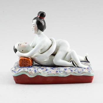 FIGURIN, porslin, Kina, 1900-/2000-tal.