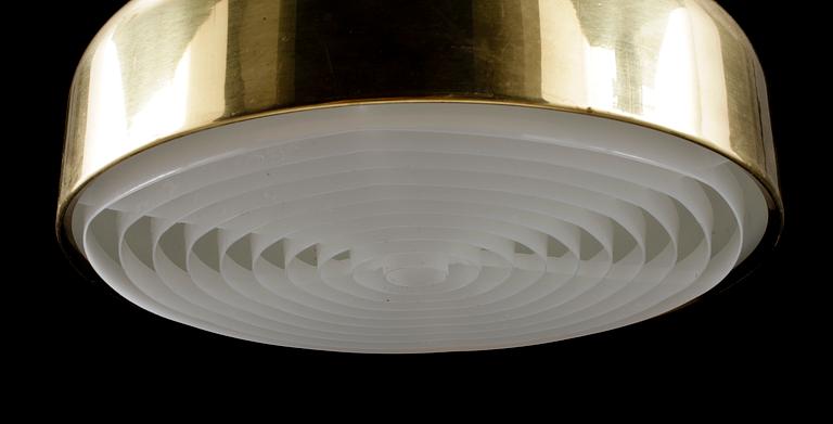 TAKLAMPA, "Bumlingen", Anders Pehrsson, Ateljé Lyktan, Åhus. Diameter 40.