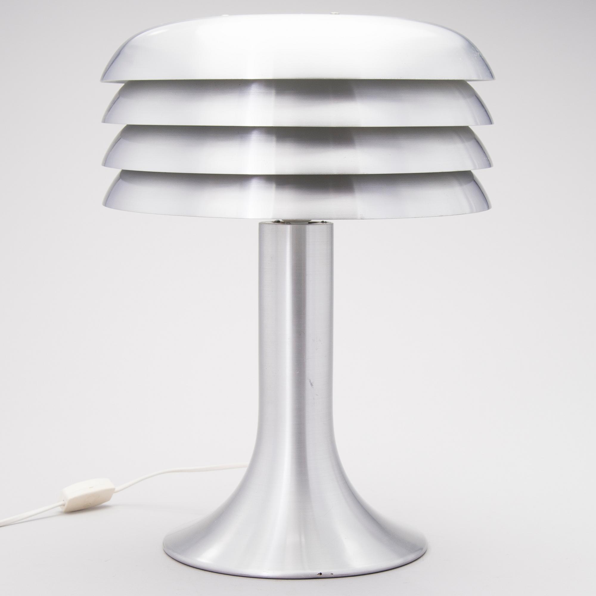 HANS-AGNE JAKOBSSON, PÖYTÄVALAISIN, "BN-26", AB Hans-Agne Jakobsson, Markaryd, 1900-luvun loppupuoli.