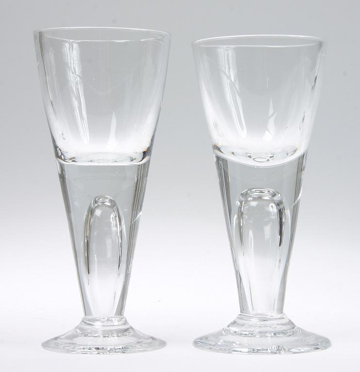 SPETSGLAS, 8 st, 1900-talets mitt.