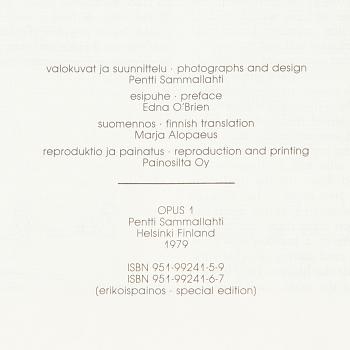 Pentti Sammallahti, "Irlantilainen Kuvasalkku - An Irish Portfolio".