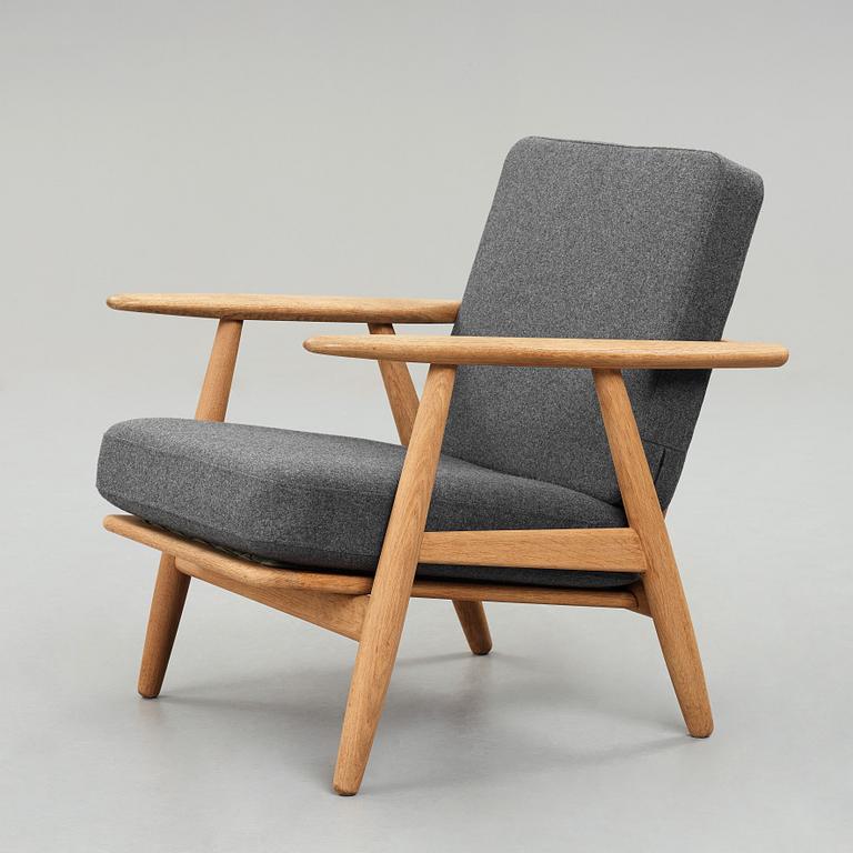 HANS J WEGNER, a model "GE 240" easy chair "The Cigar" by Getama, Denmark 1950-60's.