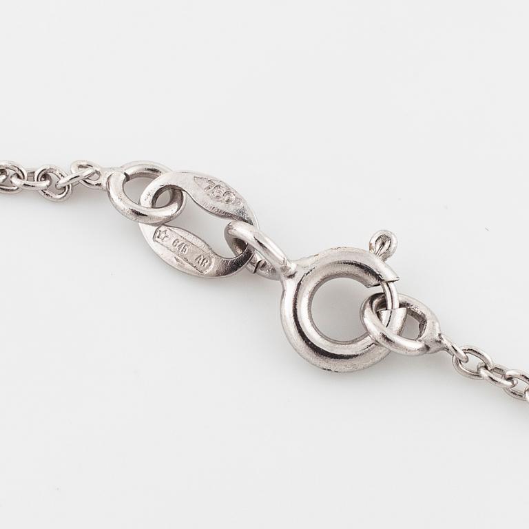 COLLIER/BROSCH, med rosen- och gammalslipade diamanter.