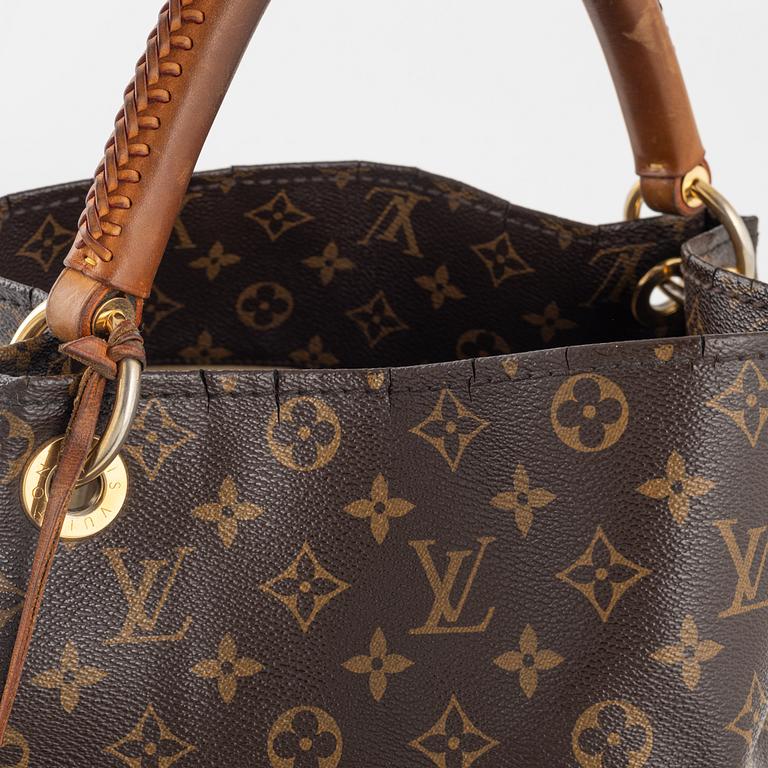 Louis Vuitton, a monogram canvas 'Artsy' handbag, 2010.