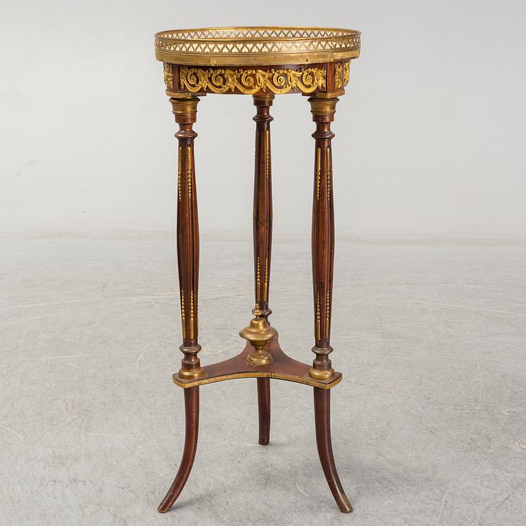 An early 20th century table.