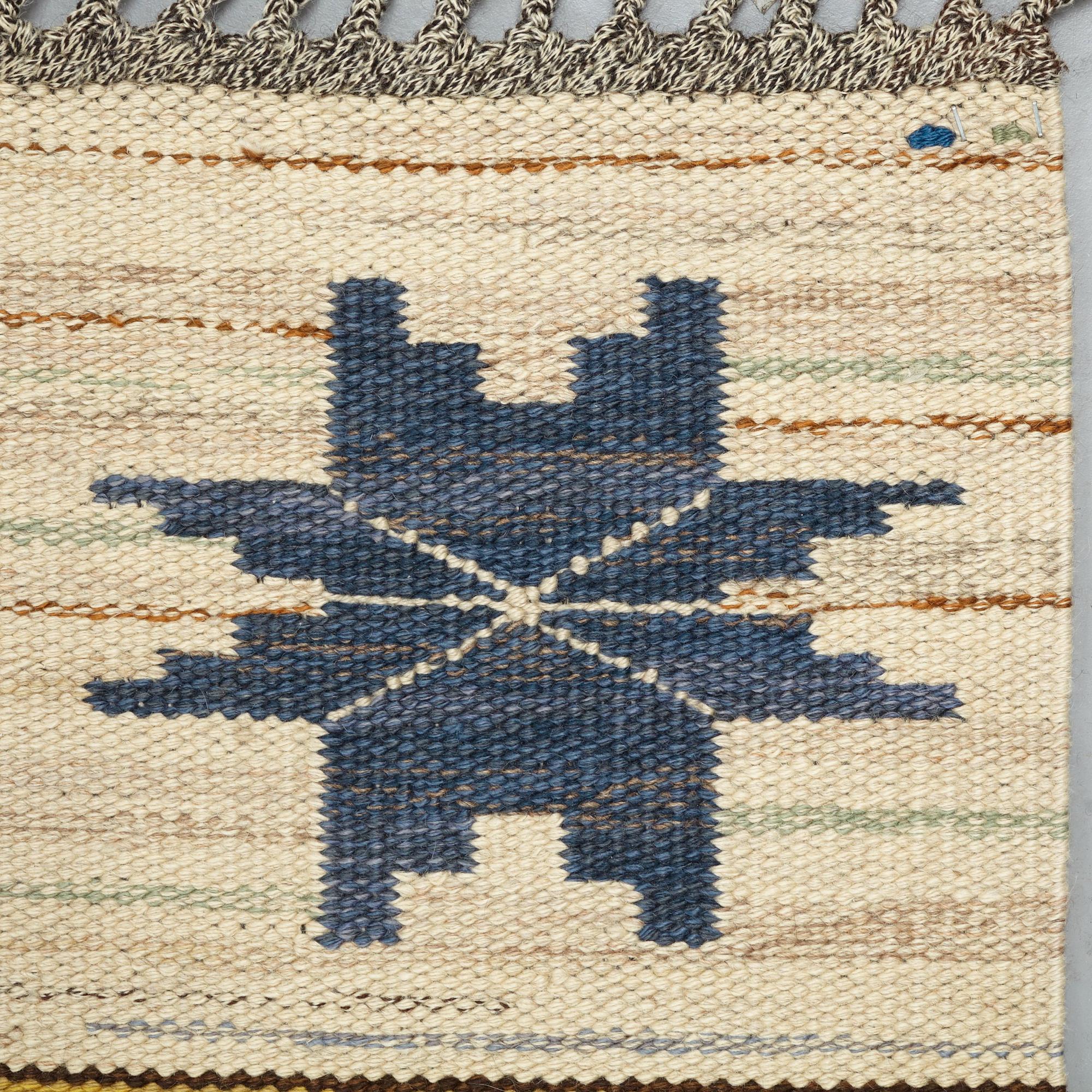 Märta Måås-Fjetterström, a carpet, "Höstmattan", flat weave, ca 287,5-293,5 x 237,5-240 cm, signed AB MMF.
