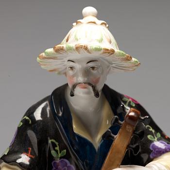 FIGURINER, ett par, porslin. Berlin, omkring 1900.