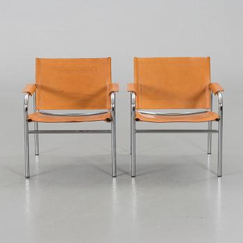 TORD BJÖRKLUND, a pair of Klinte armchairs.