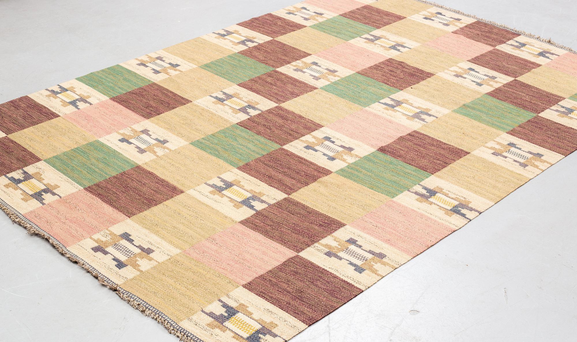Märta Måås-Fjetterström, a carpet, "Rutmattan", flat weave, ca 290,5-294,5 x 200-203 cm, signed MMF.