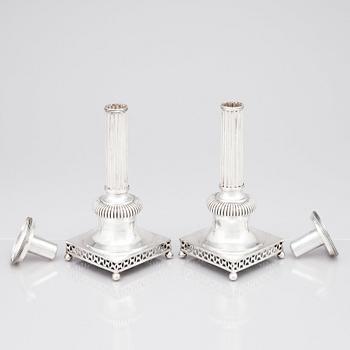 A pair of Swedish 18th century silver candlesticks, mark of Petter Eneroth, Stockholm 1800.
