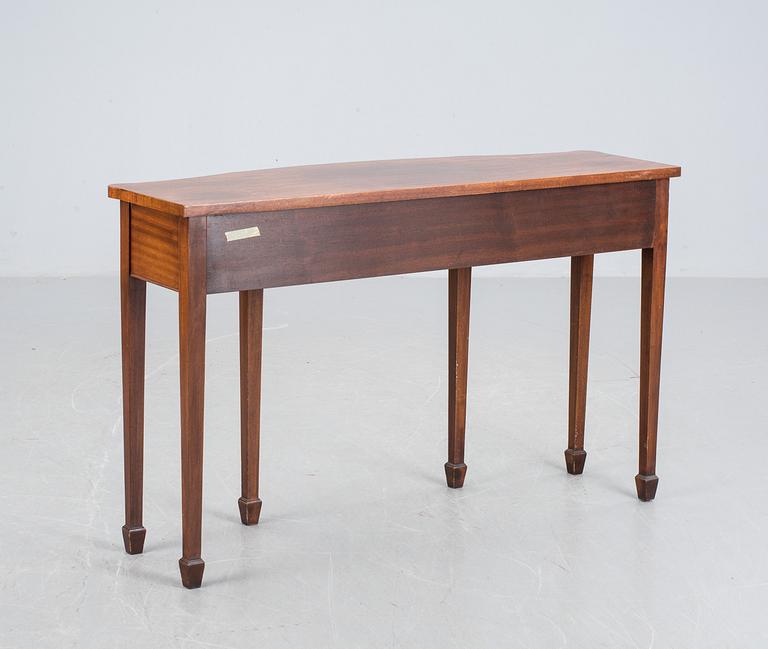 SIDEBOARD, England 1900-tal.