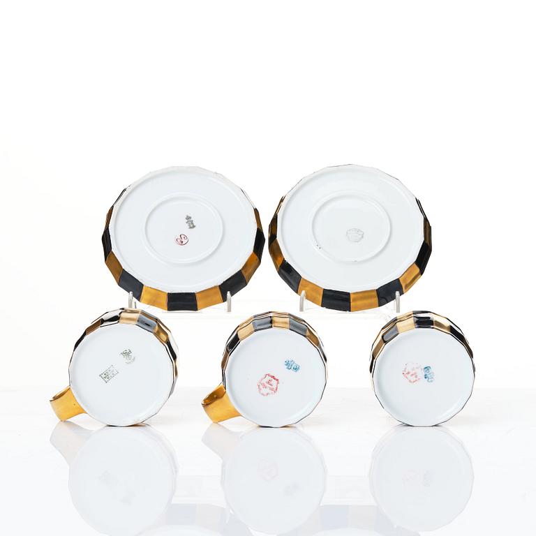 Josef Hoffmann, a 5 pieces porcelain coffee service, ed. Wiener Porzellan Manufaktur Josef Böck, Pfeiffer & Löwenstein, 1910s.