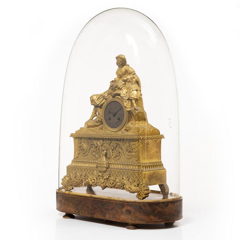 Table pendulum clock, Neo-Renaissance, mid-19th century.