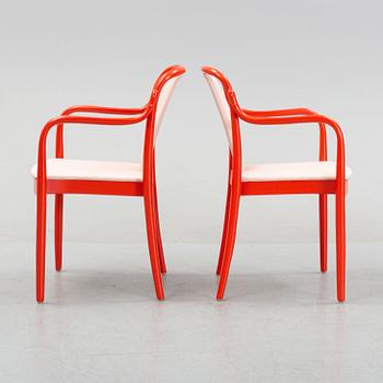 Jack Ränge och Beata Heuman, karmstolar, ett par, "Kaiser", Gemla, Diö, 1982 och 2021.