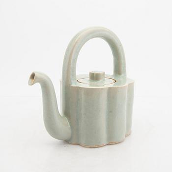 Signe Persson-Melin, a glazed ceramic teapot, signed by hand.