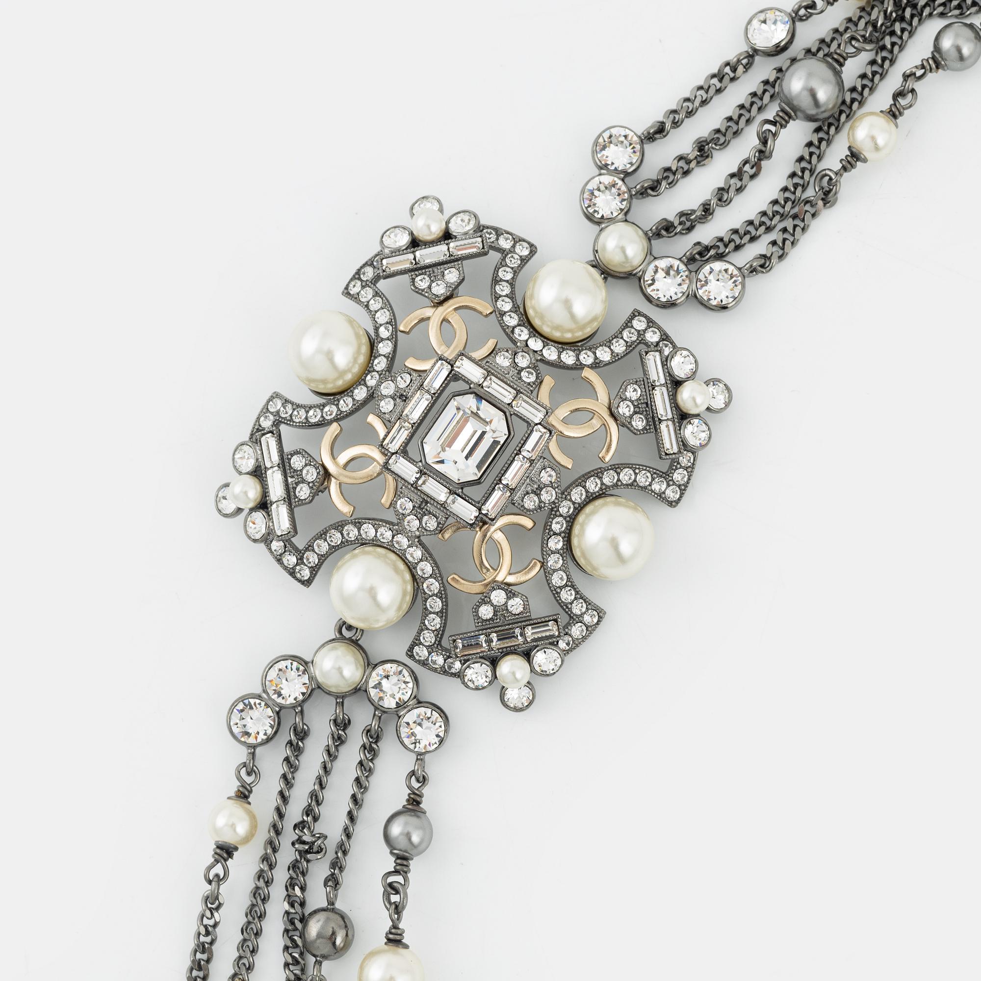 Chanel, a four-layered chain with imitation pearls and strass, 2020.
