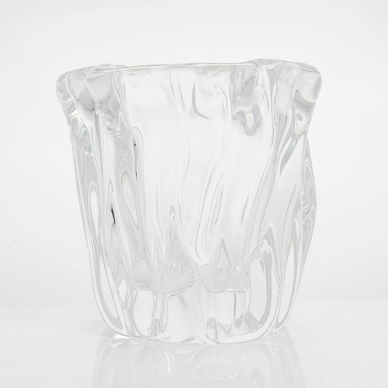 Tapio Wirkkala, a 'Kalvolan kanto' vase, signed Tapio Wirkkala 101/1987.