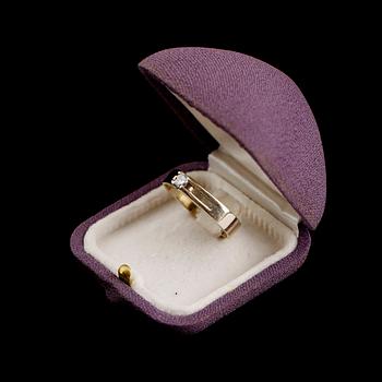 RING, 14 k vitguld, solitär briljantslipad diamant 0.23 ct. Vikt ca 6 gram.