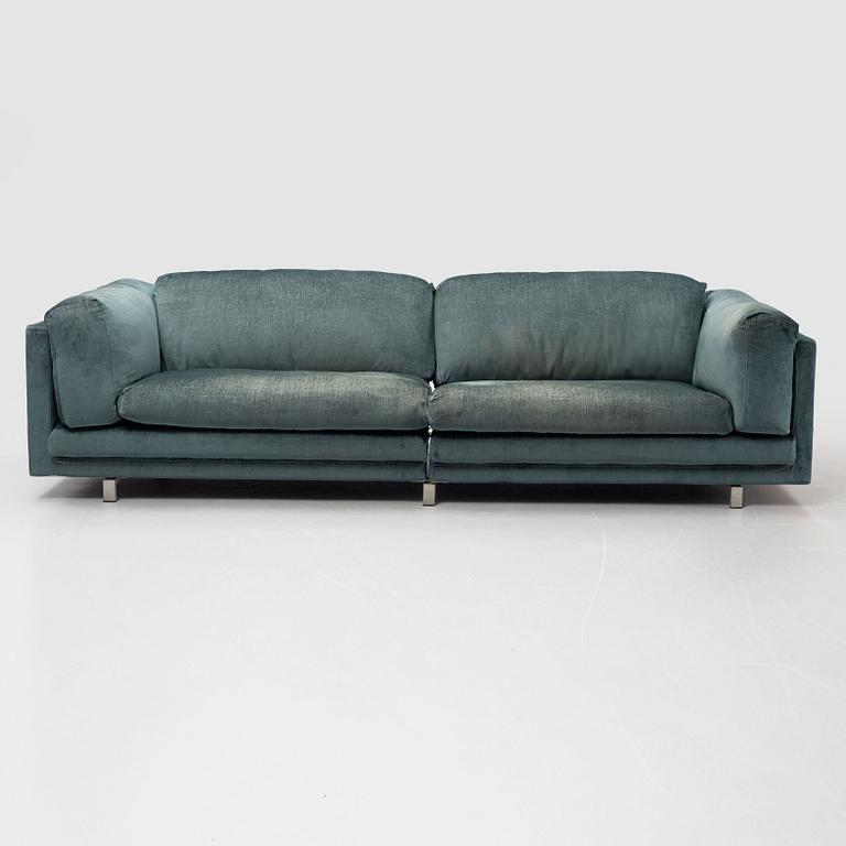 Jens Juul Eilersen, soffa modell "Tub".