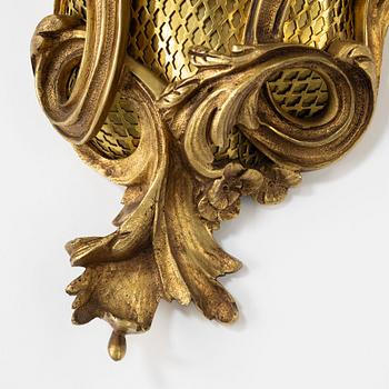 Väggpendyl, brons. Louis XV-stil, Frankrike, tidigt 1900-tal.
