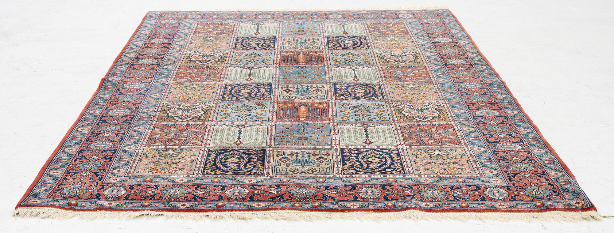 A Gohm rug, c. 225 x 145 cm.