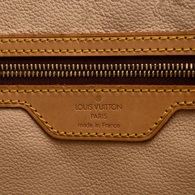 Louis Vuitton, "Bucket", laukku ja pochette.