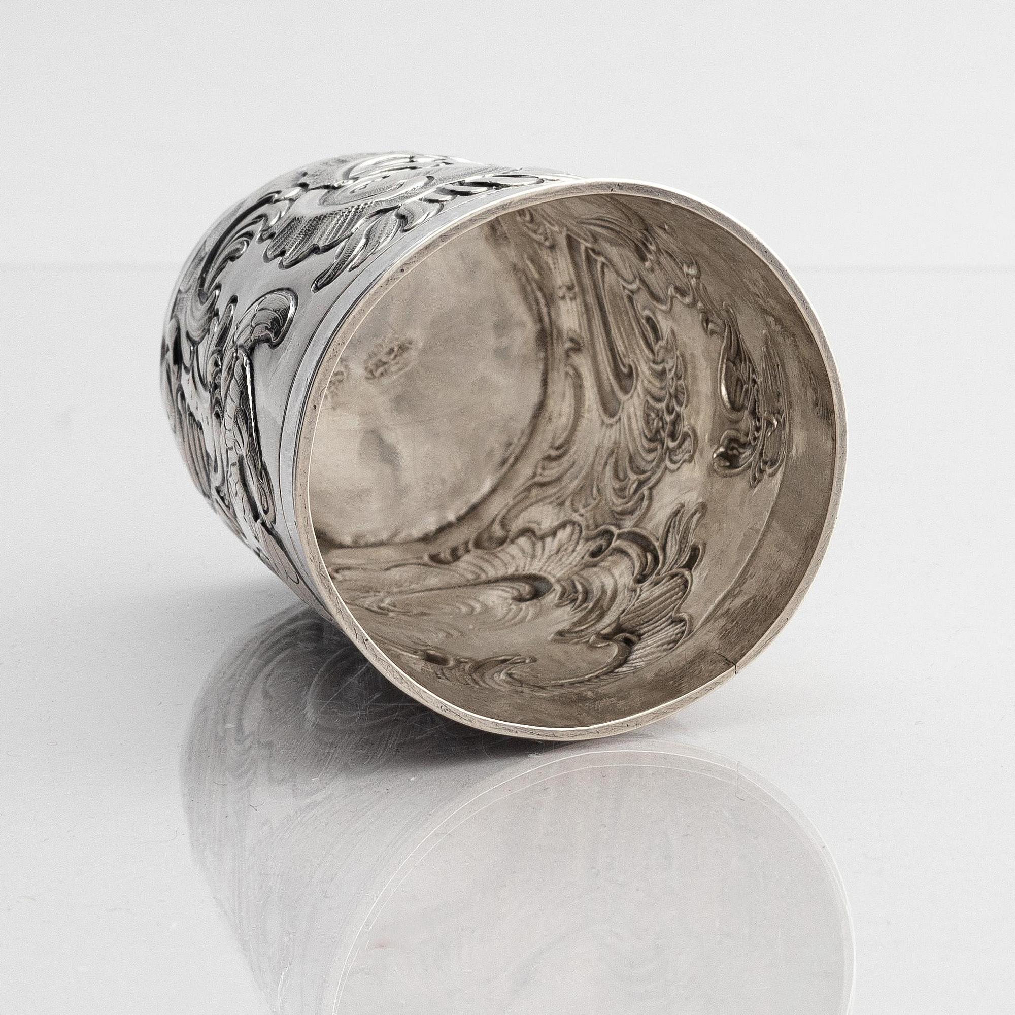 Bägare, silver, otydlig mästarstämpel, Moskva 1768.