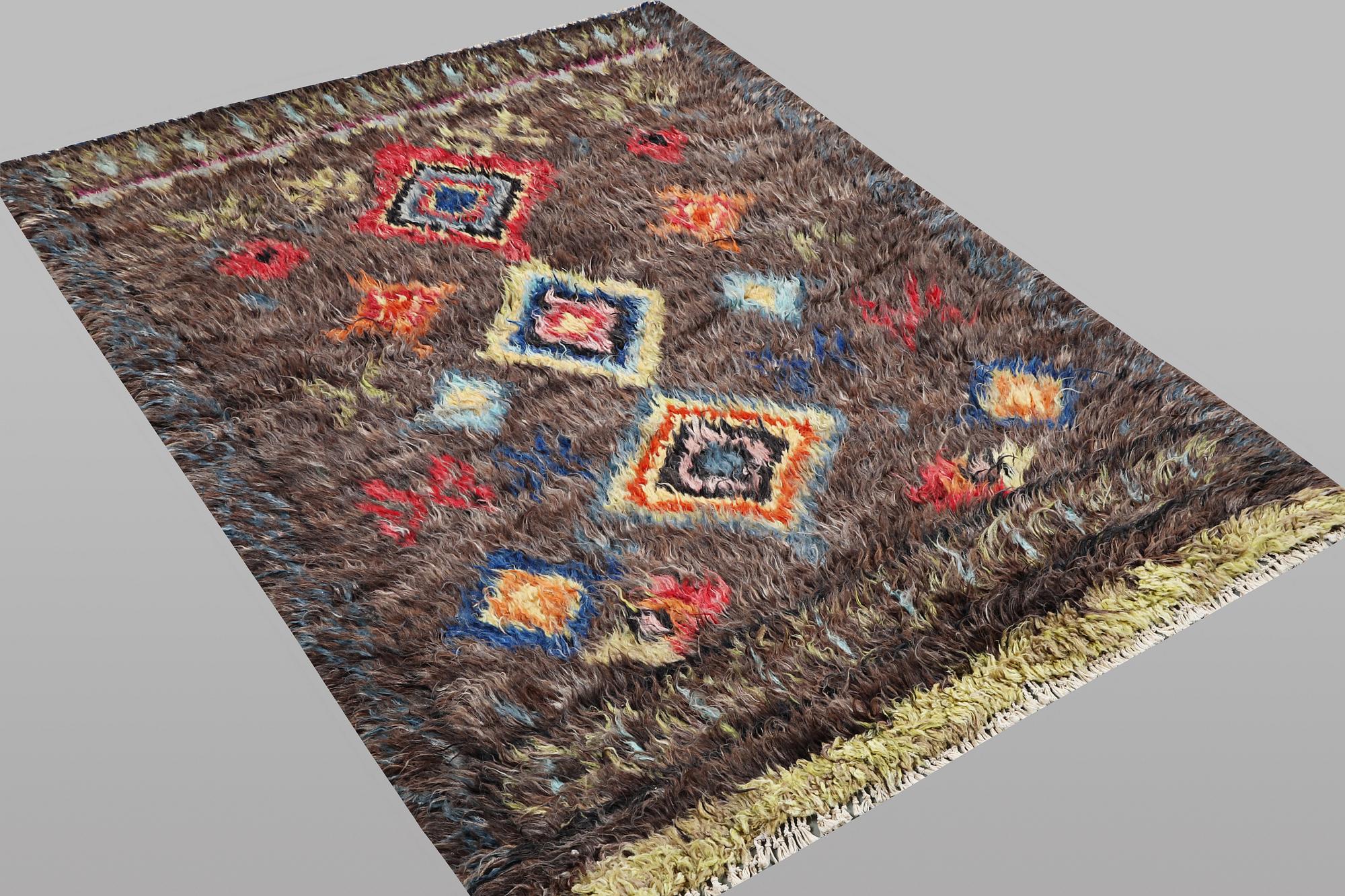 A rug, Gabbeh Golsang, ca 235 x 162 cm.