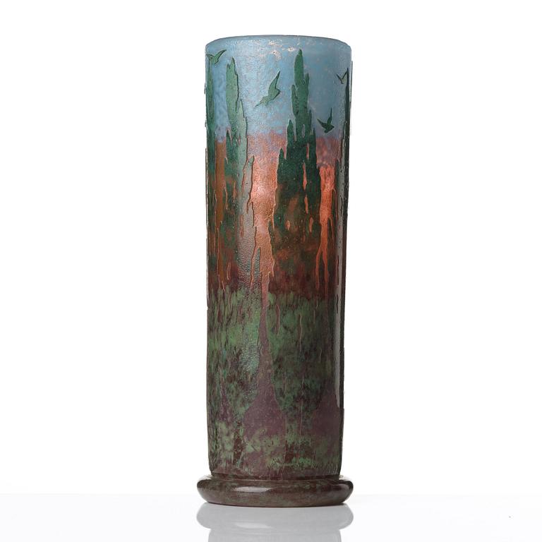 Daum, a cameo glass vase, Nancy, France, early 20th century.