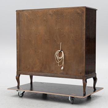 Vitrinskåp, 1920-tal.