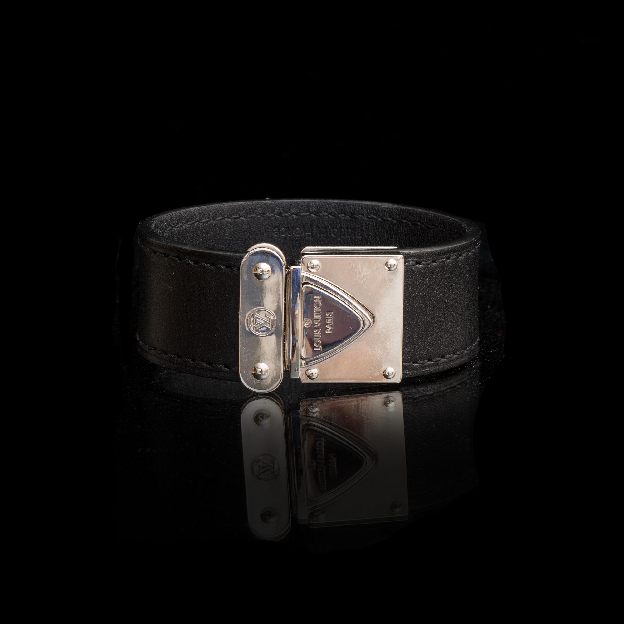 ARMBAND, Louis Vuitton.
